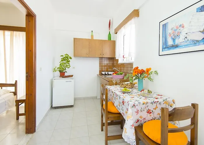 Annabel شقة Theológos